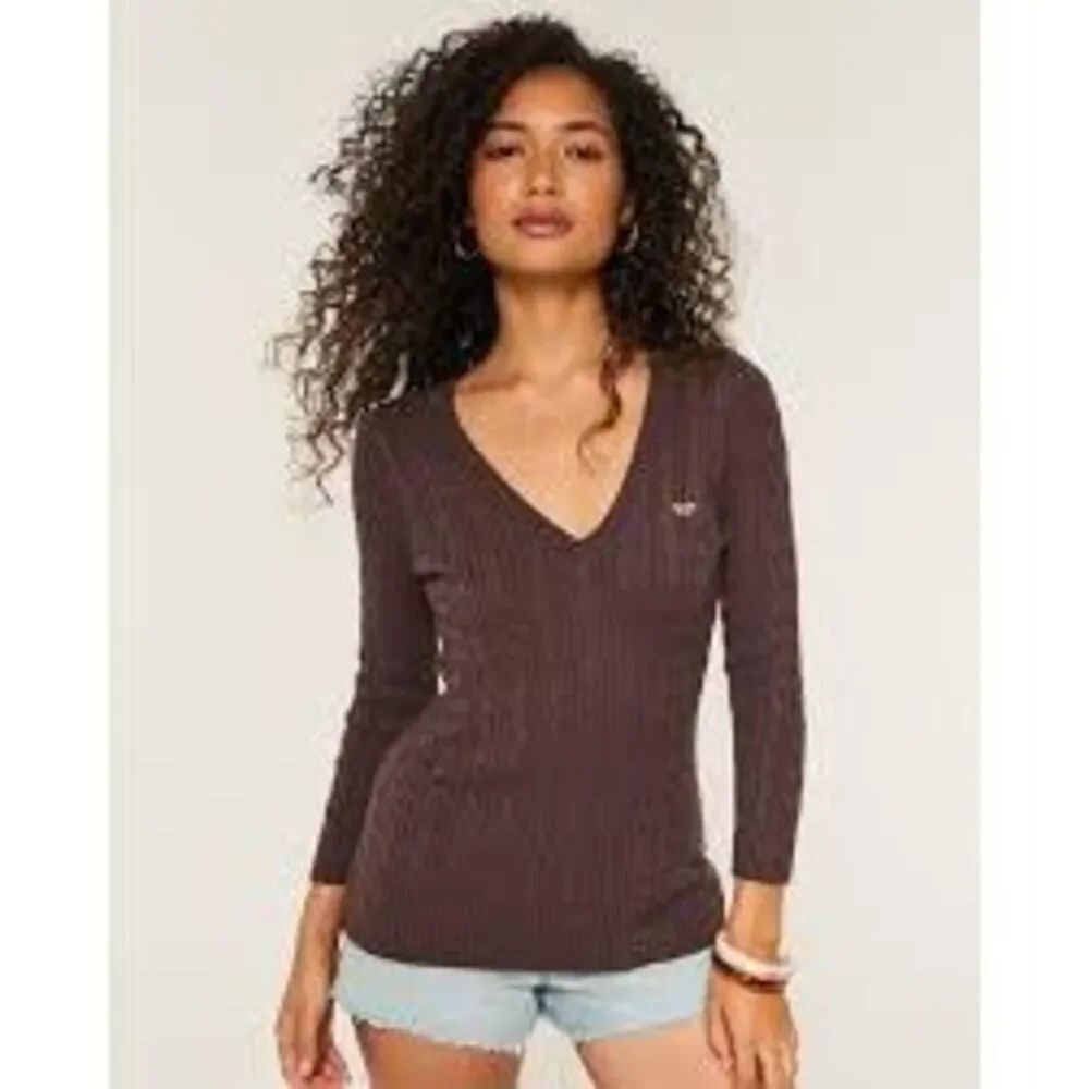 Hollister Cable Knit V Neck Sweater Sz M Brown